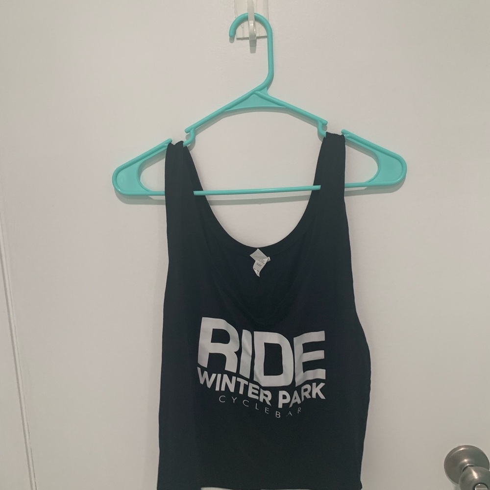 RIDE CYCLEBAR WINTER PARK Black Tank Crop